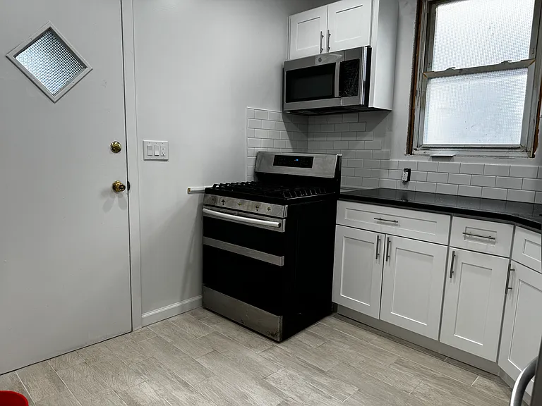 269 S Clinton St #1 — Photo 9