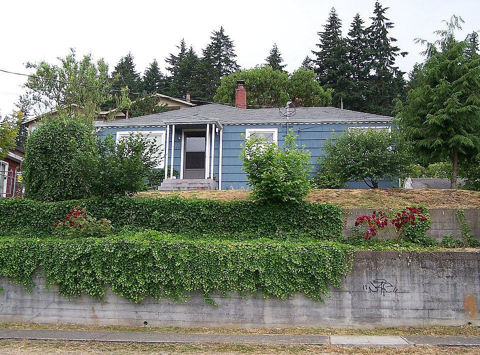 1st image of 133 N Cambrian Ave