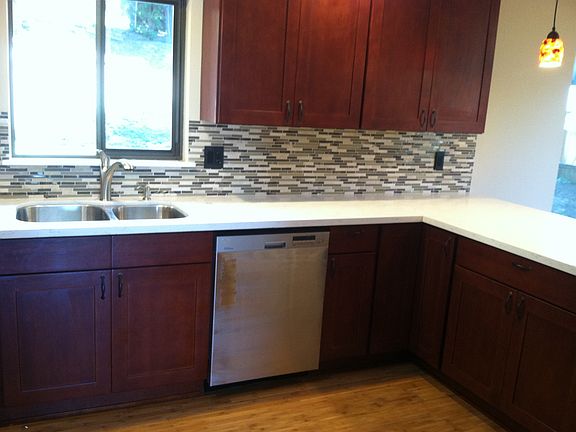 5th image of 7001 S Junett St
