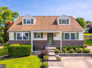8619 Silver Knoll Dr, Perry Hall, MD 21128