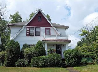 1530 E 214th St, Euclid, OH