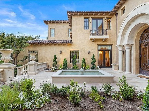 4th image of 50 Olympia Hills Cir