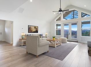 703 Ridge Dr, Morganton, GA 30560