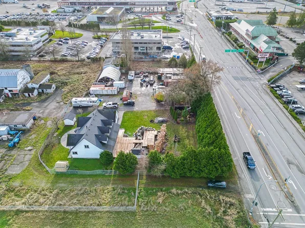 174 176th St, Surrey, BC V3Z 9S4