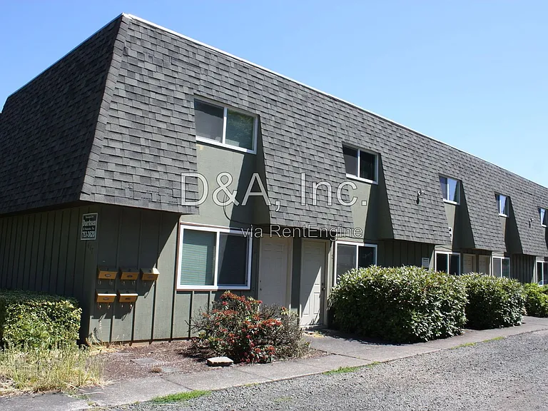 617 NW 21st St #4 — Photo 1