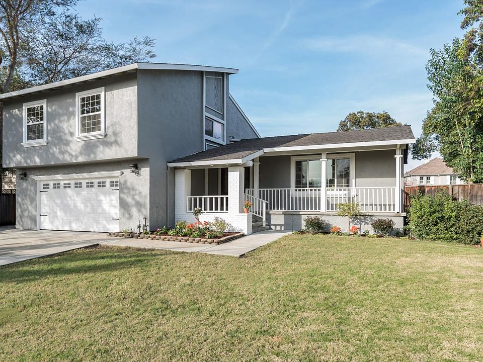1st image of 4844 Birmingham Dr