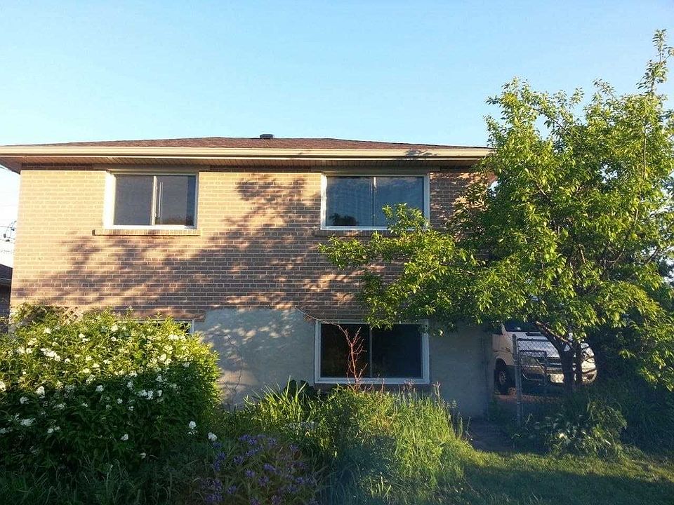 2nd image of 4 Aurora Heights Dr