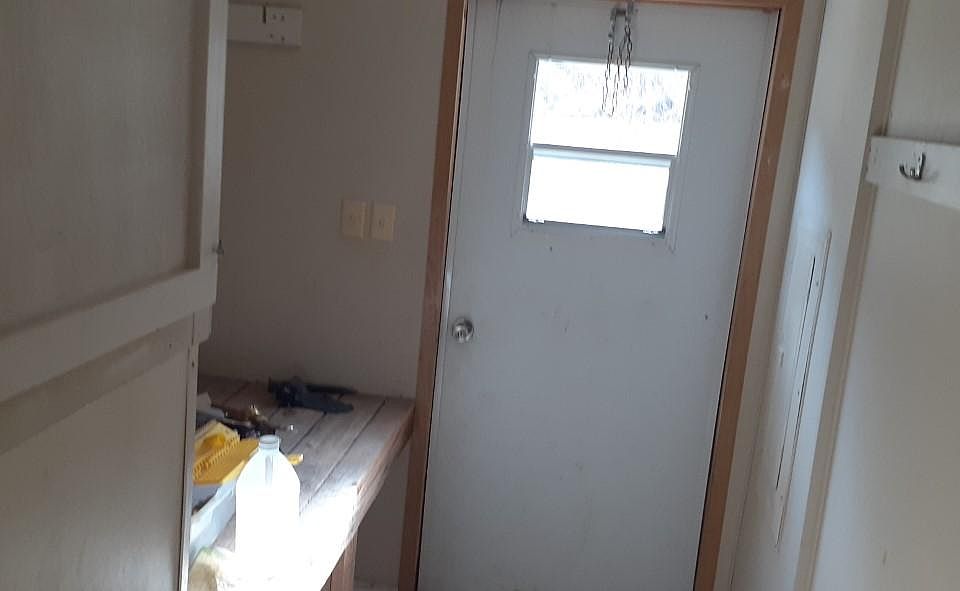 2nd image of 6195 Lonesome Pine Rd