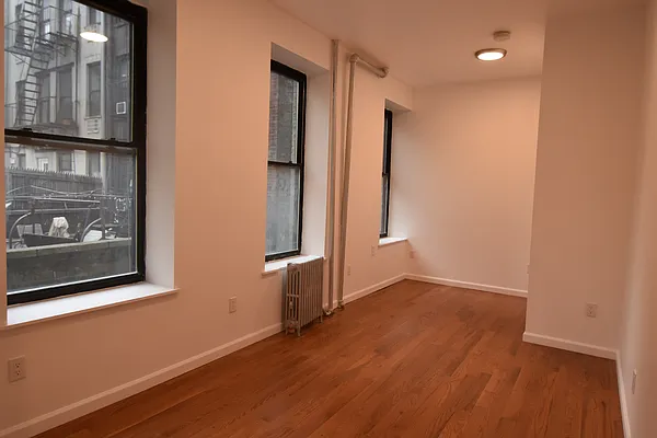 Rented by CNC-Assets | media 21