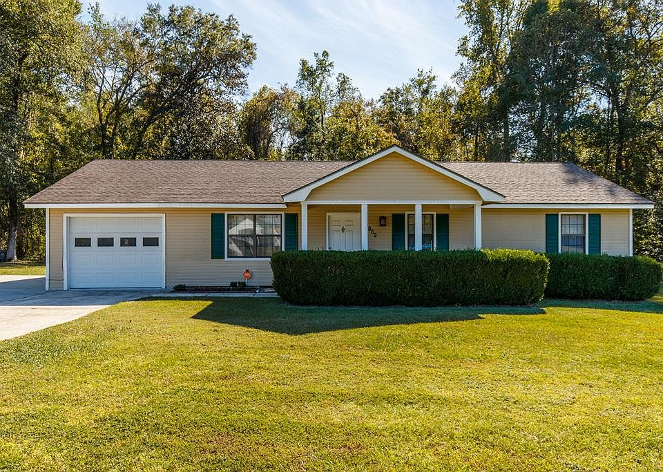 1st image of 4148 Pebble Creek Dr