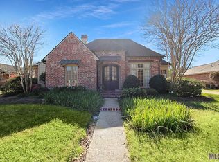 19150 S Trent Jones Dr, Baton Rouge, LA 70810