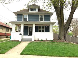 912 Somonauk St, Sycamore, IL 60178