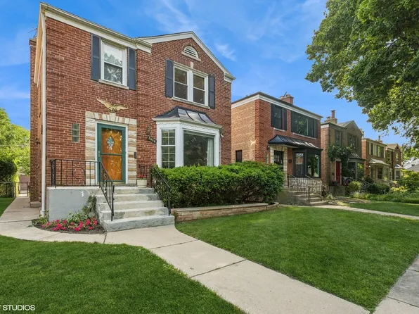 2629 W Birchwood Ave, Chicago, IL 60645