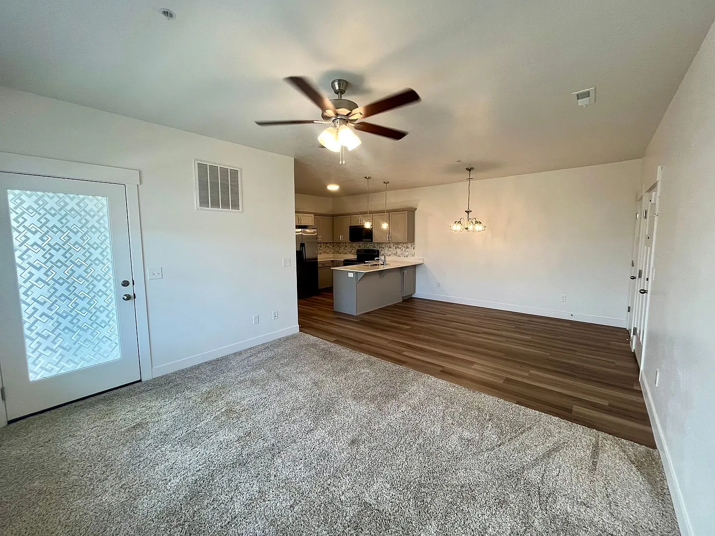 Lovely Condo Located In Saratoga Springs, UT — Photo 4