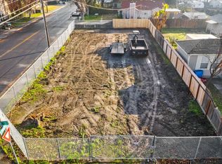 208 E Coolidge Ave, Modesto, CA 95350