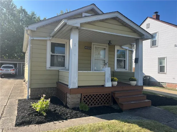 4526 W 147th St, Cleveland, OH 44135