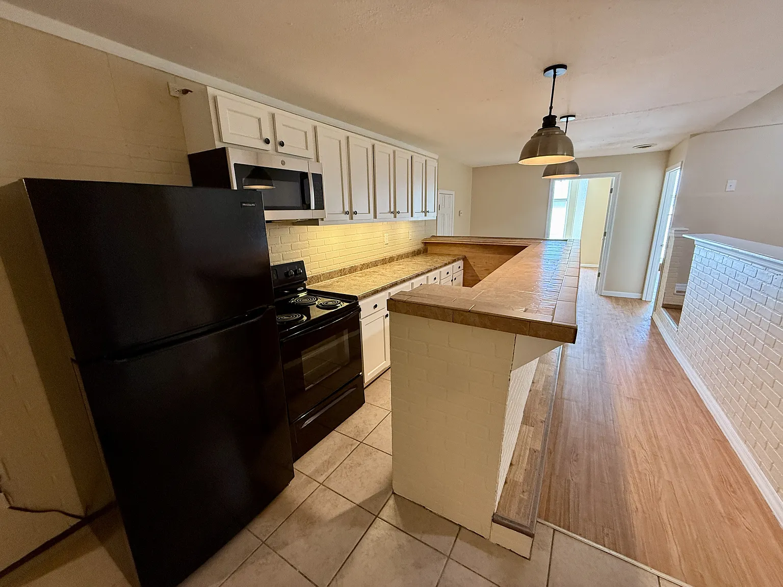 622 20th Street, Huntington, WV 25703 - D — Photo 1