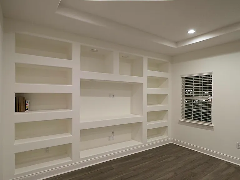 153 Tartan Ct — Photo 12