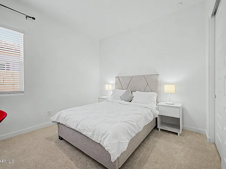 9623 W Flower St — Photo 23