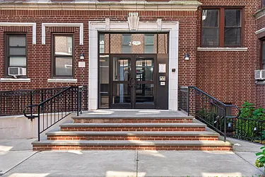 275 Harrison Avenue