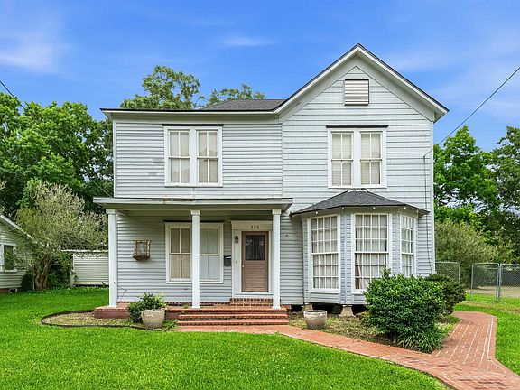 2nd image of 306 W Nezpique St
