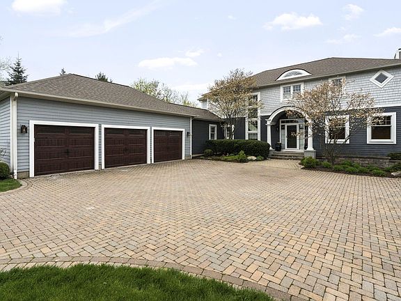 2nd image of 4968 High Meadow Ln