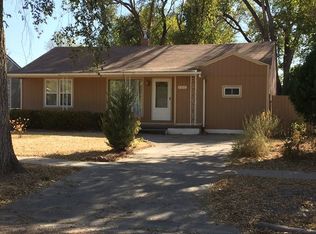 1404 E Laurel St, Garden City, KS 67846