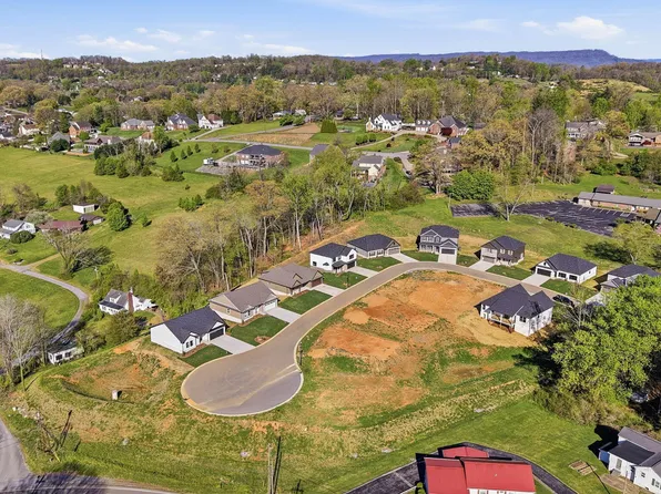 332 Tyson Ln, Kingsport, TN 37660
