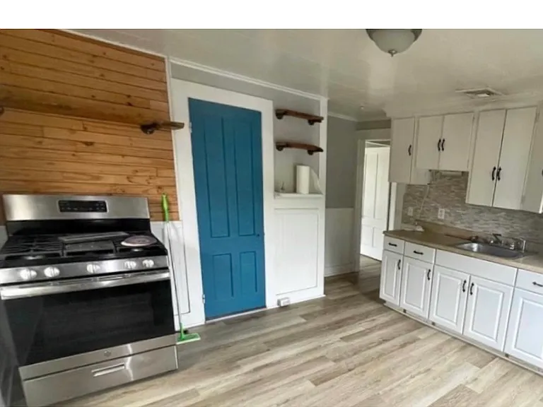137 School St #135 — Photo 4