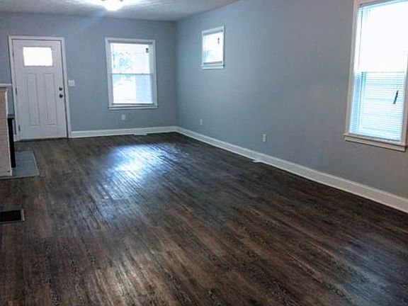 2nd image of 1353 N 6th St