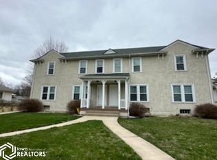 1110 S Starr Ave, Burlington, IA 52601