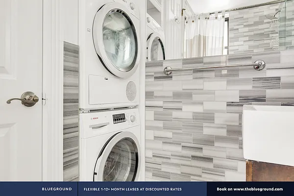 Rented by The Blueground | media 27