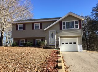 4 Overlook Dr, Preston, CT 06365