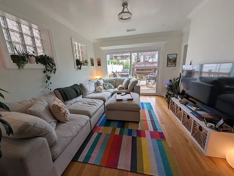 6356 Monitor St — Photo 33
