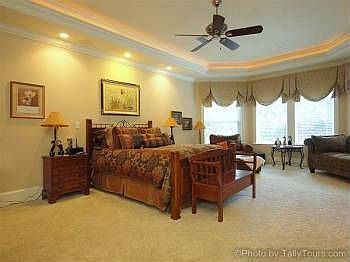 5th image of 7434 Heartland Cir
