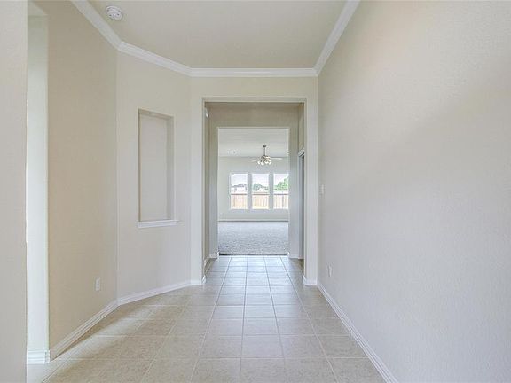 4th image of 3612 Gracie Cir