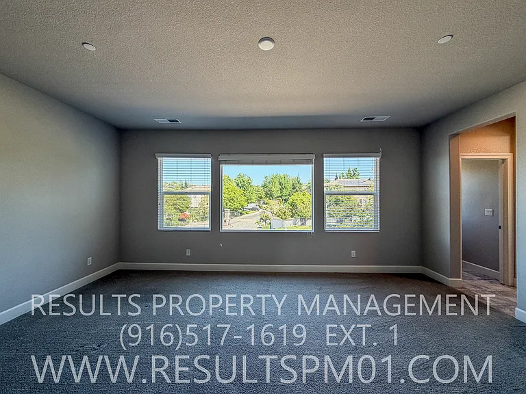 5043 Verona Dr — Photo 20