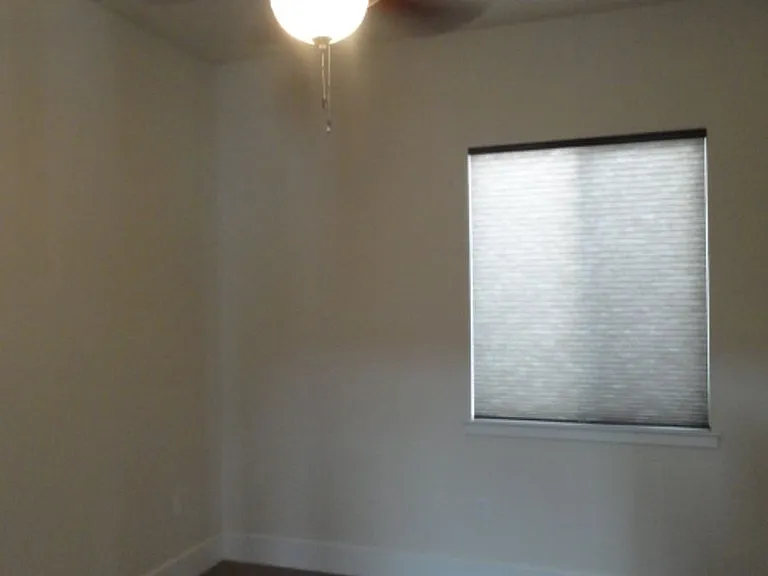 13833 Sherman Blvd — Photo 10
