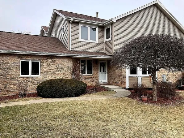 17330 Lakebrook Dr, Orland Park, IL 60467