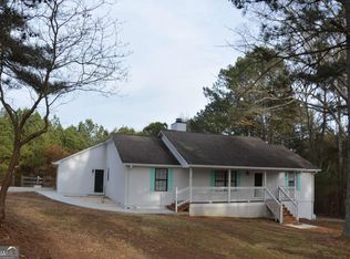 1745 Mineral Springs Rd, Hoschton, GA 30548