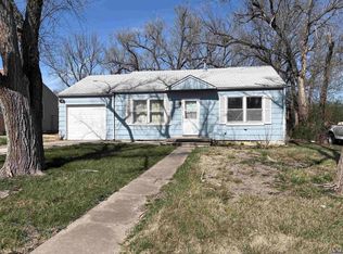 1024 SE 33rd Ter, Topeka, KS 66605