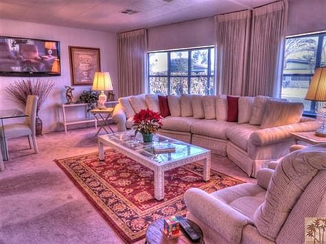 Light & bright Living Room