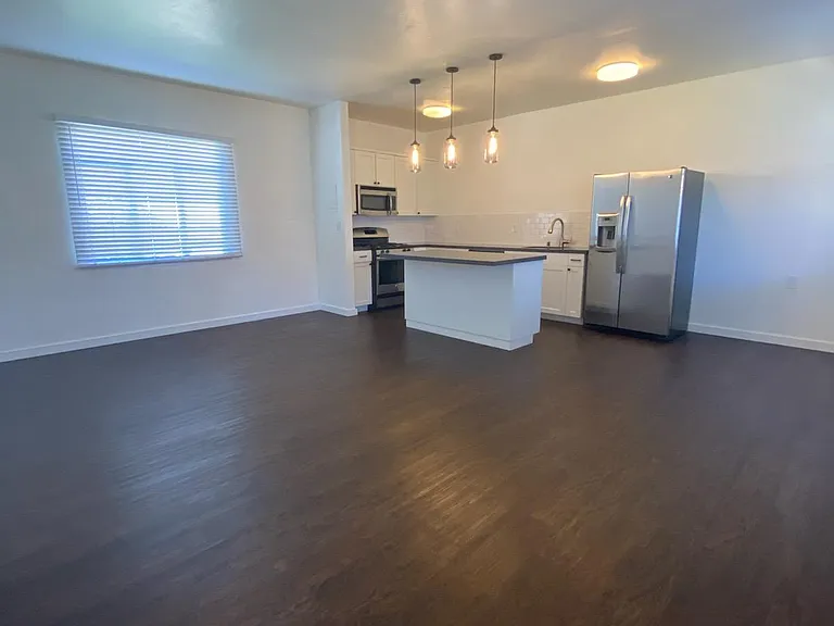1406 Garden St #7 — Photo 4