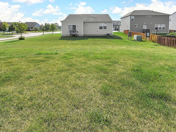 5th image of 195 Copland Dr