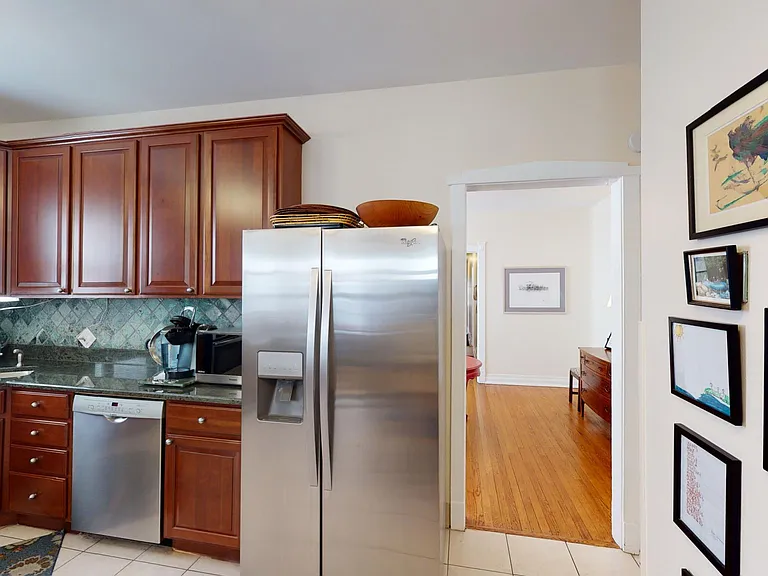 1133 W North Shore Ave #2 — Photo 6