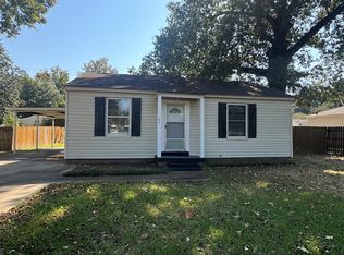 25 Maplewood Ln, Natchez, MS 39120