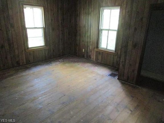 5th image of 27 Wilson St
