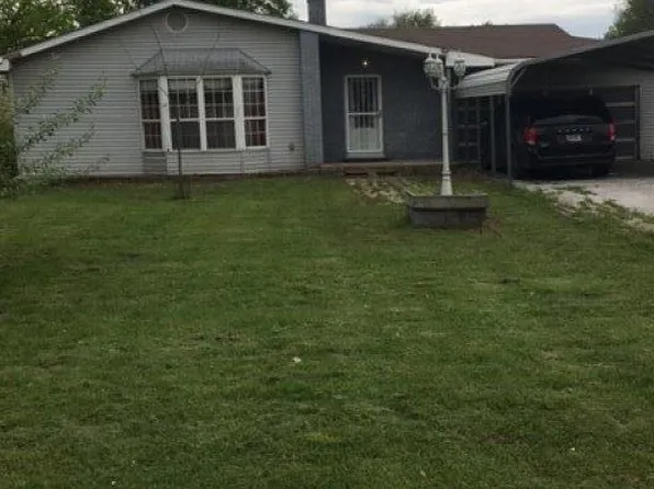 5125 Rapp Rd, Granite City, IL 62040