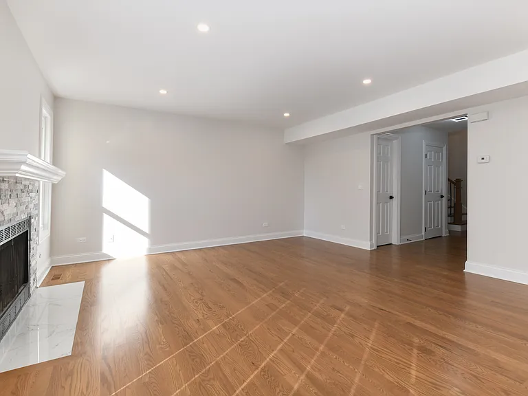 973 Old Oak Cir — Photo 12