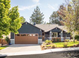 1946 SW 37th St, Redmond, OR 97756